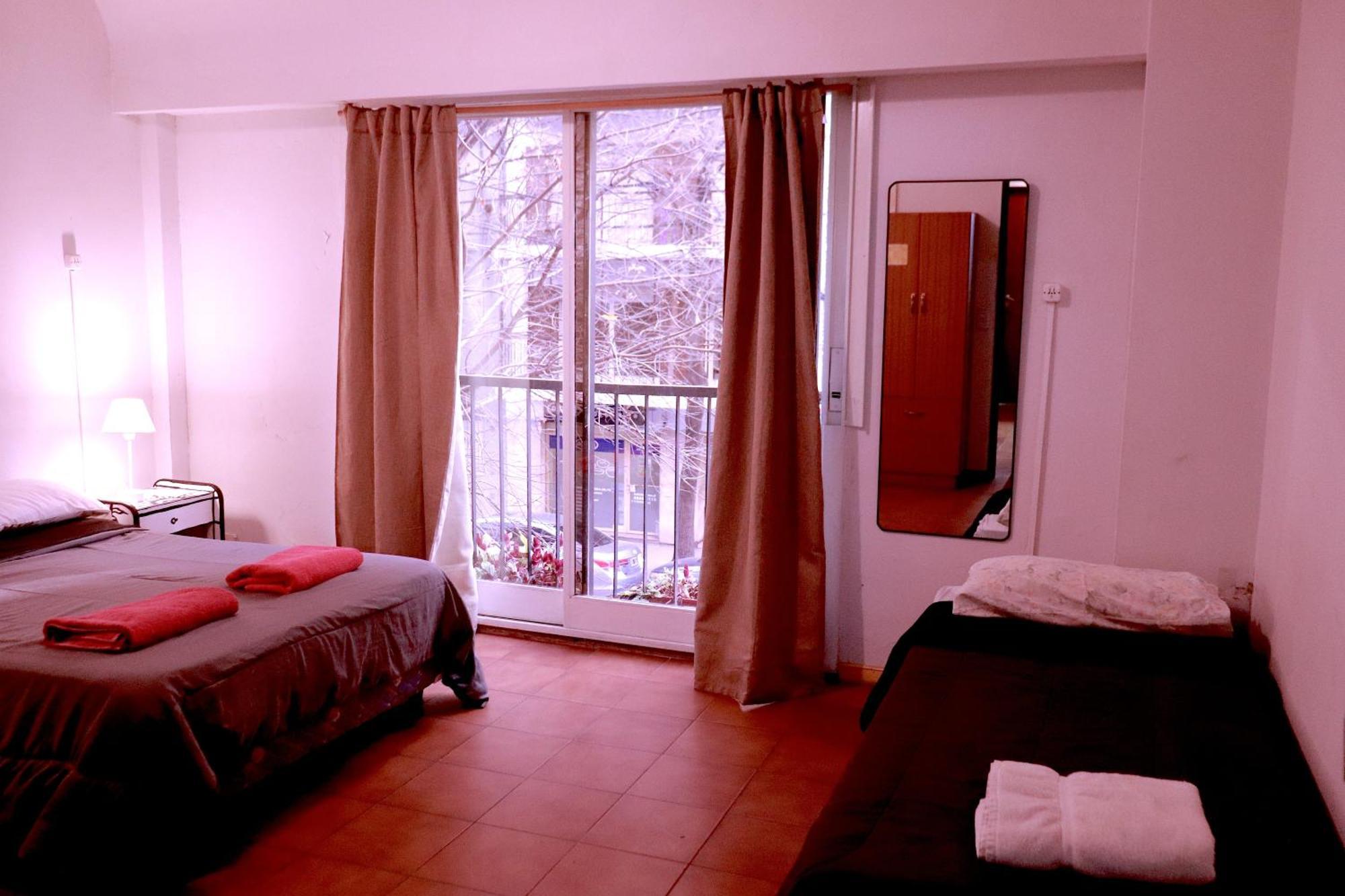 Ruda Hostel *